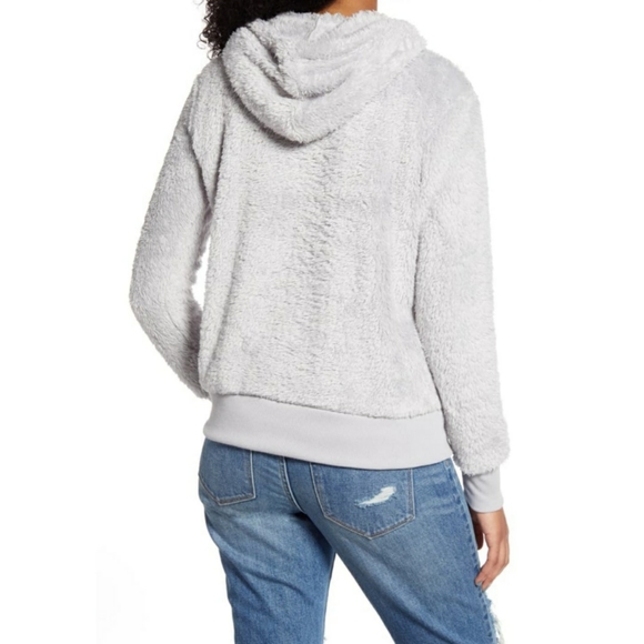 NWT  LOVE BY DESIGN GRAY COZY SOFT PLUSH HOODIE ~ - Picture 4 of 7